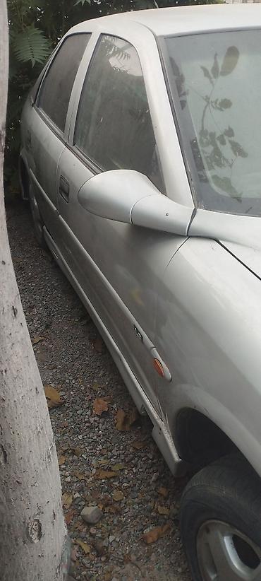 глушитель на опель зафира а: Opel Vectra: 2001 г., Бензин, Седан — 4