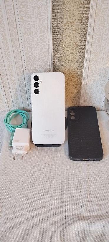 Samsung Galaxy A14, 128 GB, rəng - Ağ, İki sim kartlı lalafo.az -da Samsung Galaxy A14, 128 GB, rəng - Ağ, İki sim kartlı