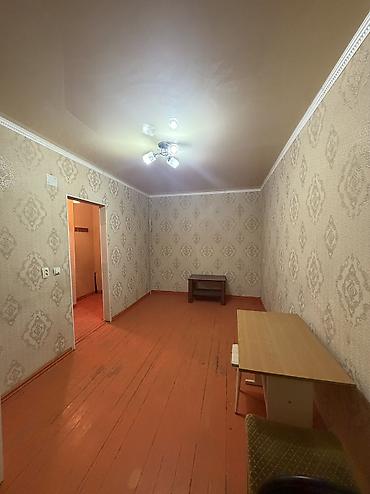 Продажа квартир: 1 комната, 25 м², Пишпек Хрущевка, 2 этаж, Старый ремонт — 2