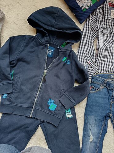 Paketi dečije odeće: Paket: Duksevi, Za dečake, uzrast: 4-5 godina — 13