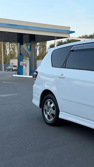 Toyota: Toyota Ipsum: 2002 г., 2.4 л, Автомат, Газ, Минивэн — 6