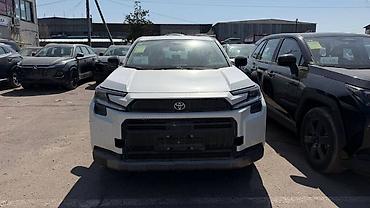 Toyota: Toyota RAV4: 2026 г., 2 л, Автомат, Бензин, Внедорожник — 1
