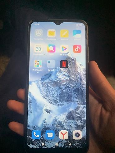 poco c51: Смартфон Xiaomi Redmi 9A. На фото видно: - модель устройства: Redmi — 3