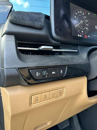 Kia: Kia Carnival: 2020 г., Минивэн — 21