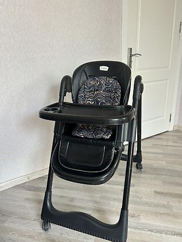 Yemək masaları, oturacaqları: Uşaq yemək stulu – Kidillo (qara) İşlənmişdir. Səliqəli qalıb. Bircə — 2
