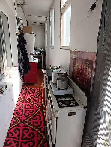 комната токмок: 3 бөлмө, Үй-бүлөлүүлөргө, Толугу менен эмереги бар — 9