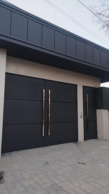 Распашные ворота: Металлические ворота с декоративными панелями .Ферма и навесом любой — 37