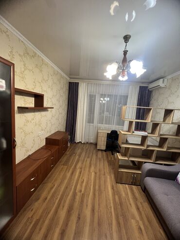 купить квартиру в радуге иссык куль: 1 комната, 35 м², 105 серия, 8 этаж, Евроремонт