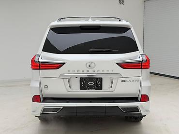 Lexus: Lexus LX: 2019 г., 5.7 л, Автомат, Бензин, Внедорожник — 15