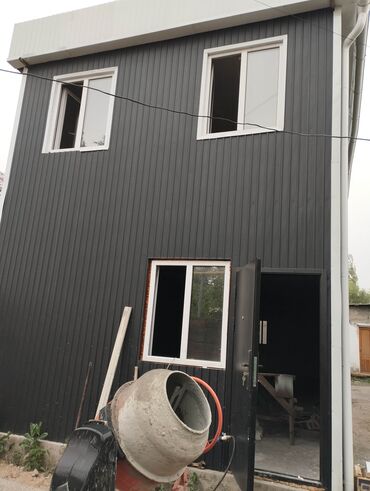 срочно продаю участок газ канализация есть: Сдаю помещение, 145 м², есть 3х фазка, отдельный вход, находится в