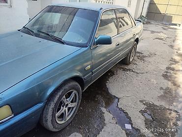 626: Mazda 626: 1989 г., Седан — 2