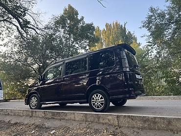 авто подголовник: Honda Stepwgn: 2004 г., 0.2 л, Автомат, Газ, Минивэн — 8