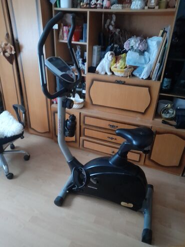 pegasus city bike: Sobni bicikl marke Crane. nosivosti do 150 kg.Neispravan displej