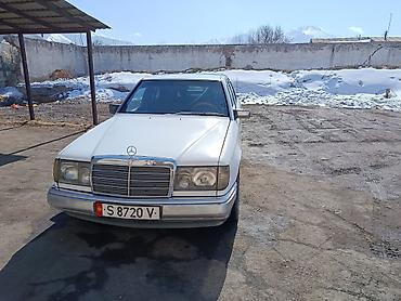 Унаа: Mercedes-Benz W124: 1990 г., 2.3 л, Кол менен иштөөчү, Бензин, Седан — 4