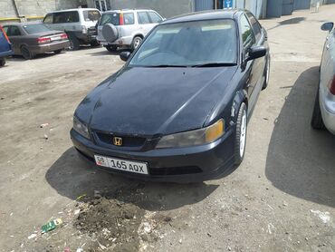 Honda: Honda Accord: 2000 г., 2 л, Механика, Бензин