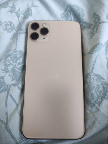 дисплей xs max: IPhone 11 Pro Max, Алтын