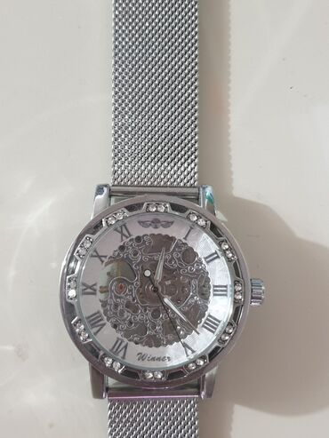 часы продаю: Продаю часы новые с коробкой в идеальном состоянии механические