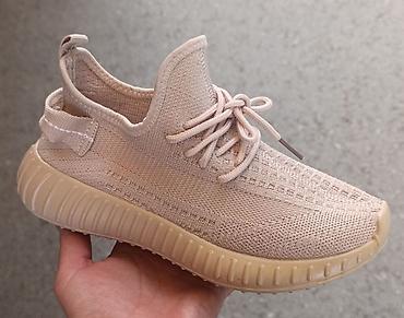 Patike: Yezzy modeli
36-46. Akc7ja — 15