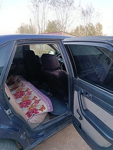 ауди а6 с4 1: Audi 100: 1993 г., 2 л, Кол менен иштөөчү, Бензин, Седан — 4