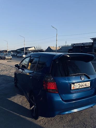 Honda: Honda Jazz: 2008 г., 1.5 л, Робот, Бензин, Хэтчбэк at lalafo.kg — 5 Honda: Honda Jazz: 2008 г., 1.5 л, Робот, Бензин, Хэтчбэк — 5