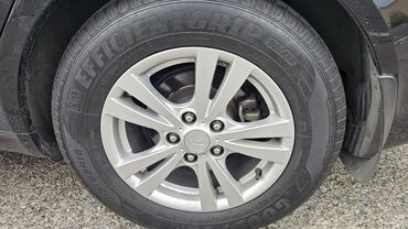teker lassa: İşlənmiş Şin GoodYear 215 / 65 / R 16