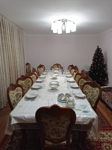 Продажа домов: Полдома, 245 м², 9 комнат, Агентство недвижимости, Косметический ремонт