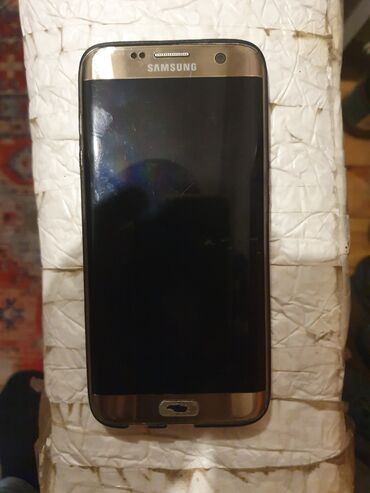 samsung s21 satılır: Samsung Galaxy S22, 64 GB, rəng - Qızılı, Barmaq izi, Simsiz şarj, İki sim kartlı