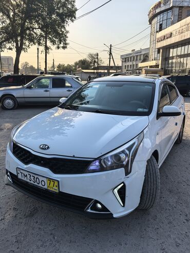 тико автомобиль: Kia Rio: 2021 г., 1.4 л, Автомат, Бензин, Седан