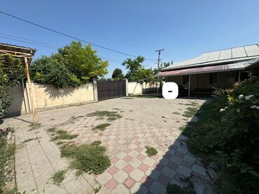 дом в александровке: Дом, 200 м², 13 комнат, Риэлтор, Косметический ремонт