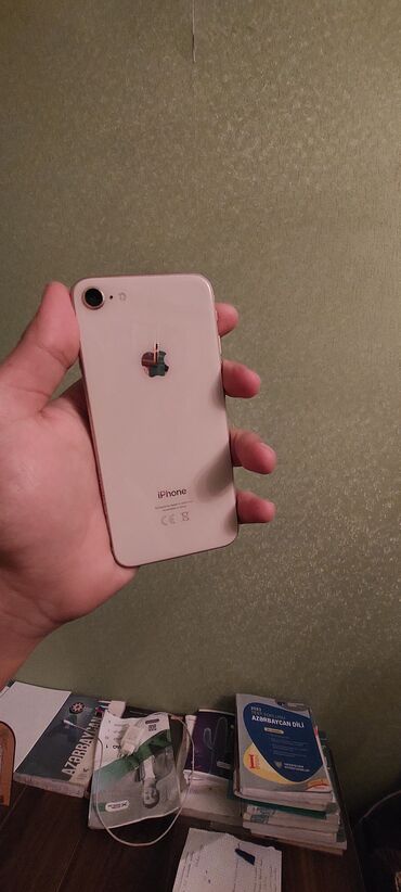 ikinci el telefonlar lalafo: IPhone 8, 64 GB, Qızılı, Barmaq izi