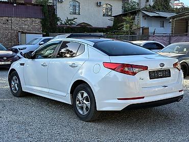 Kia: Kia K5: 2010 г., 2 л, Автомат, Бензин, Седан — 5