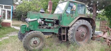 Traktorlar: Tecılı satılır buyurun zəng edin və baxın hamısı birlikde 8mine