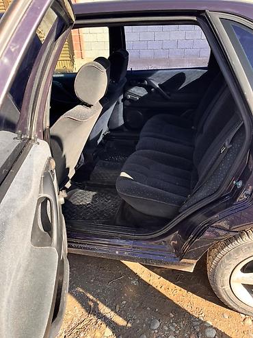 Volkswagen: Volkswagen Passat: 1995 г., 1.8 л, Механика, Бензин, Седан at lalafo.kg — 16 Volkswagen: Volkswagen Passat: 1995 г., 1.8 л, Механика, Бензин, Седан — 16