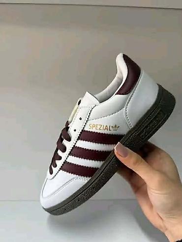 a1 borca: Adidas Spezial A klasa
Cena: 4300
Din
Brojevi: 36-40
PS✨ — 2