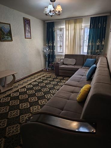 аренда квартир 8 мкр: 1 комната, 33 м², 4 этаж, Косметический ремонт — 1