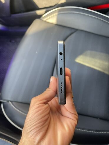 UAZ: Vivo Y36 5G, 256 GB, rəng - Boz, Zəmanət, Barmaq izi, Simsiz şarj