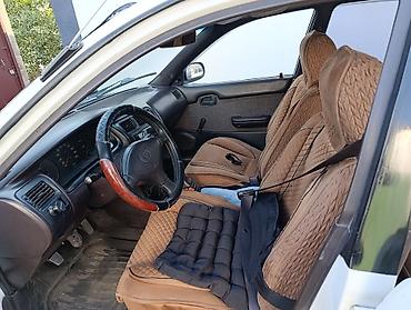 на corolla: Toyota Corolla: 1993 г., 1.6 л, Механика, Бензин, Седан — 9