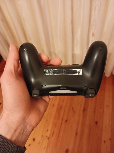 PS4 (Sony Playstation 4): Playstation 4 pro 1TB 11.00 proşivka. Salam, heçbir problemi yoxdur — 9