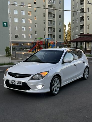 Hyundai: Hyundai i30: 1.6 l | 2011 il Hetçbek — 5