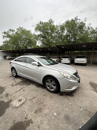 hyundai sonata автомобил: Hyundai Sonata: 2014 г., 2 л, Автомат, Газ, Седан