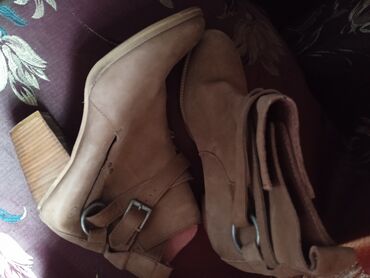 Botinka və botilyonlar: Bershka, Ölçü: 41, Yeni — 2