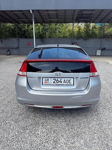 авторынок унаа: Honda Insight: 2010 г., 1.3 л, Вариатор, Гибрид, Хетчбек — 4