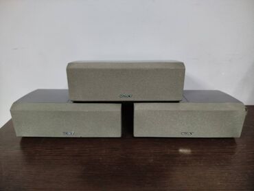 музыкальный центр сони бук: Продаю 3 маленькие колонки от муз центра SONY