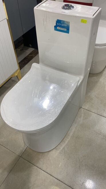 Moydadırlar: Bu dəbli vanna otağı dəsti, müasir dizaynı ilə seçilir. Dəstə güzgülü -da lalafo.az — 9 Moydadırlar: Bu dəbli vanna otağı dəsti, müasir dizaynı ilə seçilir. Dəstə güzgülü — 9