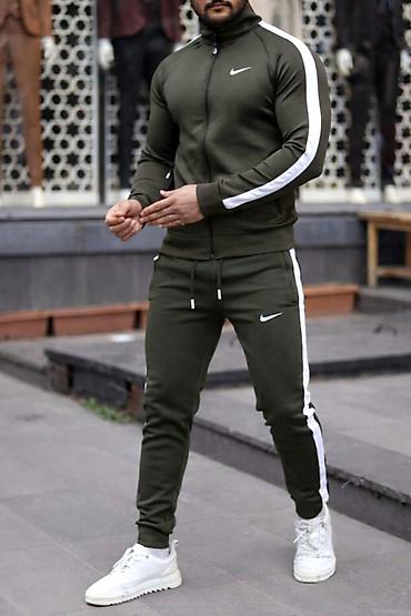 kaput i trenerka: Nike muška trenerka maslinasta sa belim linijama NOVO Novo Mokra — 1
