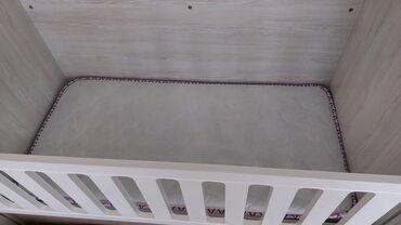 Beşiklər: Oğlan və qız üçün, İşlənmiş, Dördbucaq, Beşik, Dəst ilə, Matras ilə, Yellənmə mexanizmsiz — 3