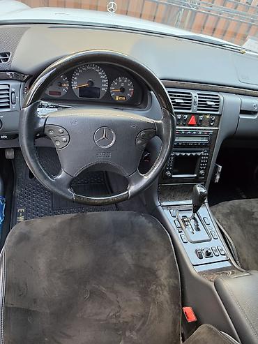 x class: Mercedes-Benz E-Class: 2001 г., 4.3 л, Автомат, Бензин, Седан — 4