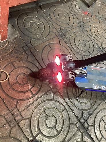 Электротранспорт: Elektrikli skuter, oturacaqlı konstruksiya ilə təqdim olunur — 5