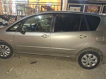 машины китайские: Toyota Corolla: 2003 г., 1.5 л, Автомат, Бензин, Хэтчбэк — 2