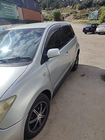 стекло на ист: Toyota Ist: 2003 г., Автомат, Бензин, Хэтчбэк — 4